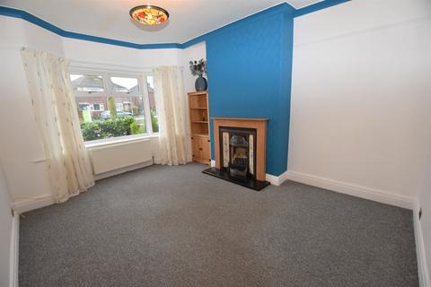 3 bedroom semi-detached house to rent - Stretford Road, Urmston, M41 9LG