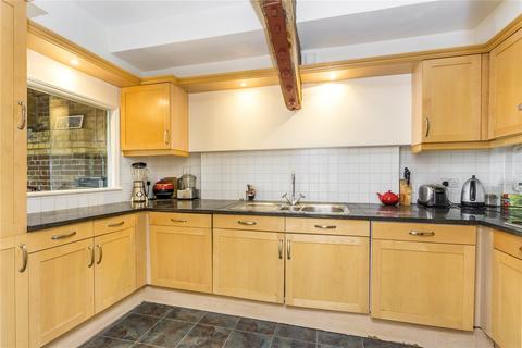 2 bedroom flat to rent, Globe Wharf, 205 Rotherhithe Street, London