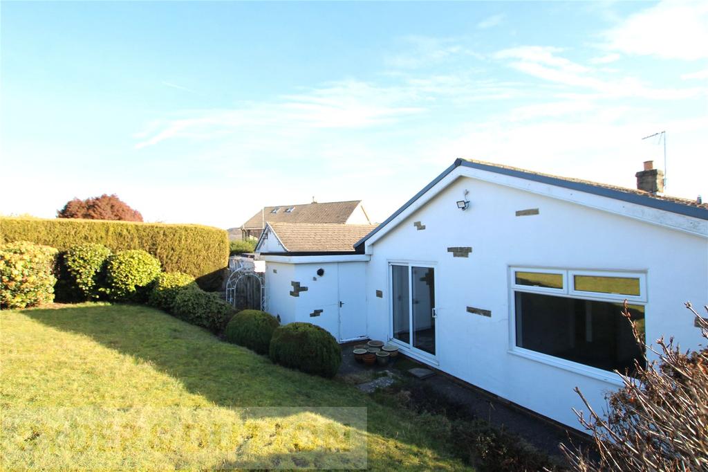 Far Lane, Holmfirth, West Yorkshire, HD9 2 bed bungalow £1,100 pcm (£