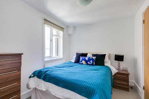 1 bedroom flat to rent, Cumberland Street, London, SW1V