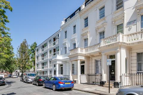 1 bedroom flat to rent, Cumberland Street, London, SW1V