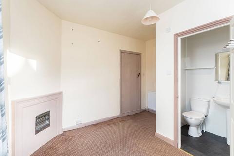 27 Bruce Road, Dundee, DD3 8LJ