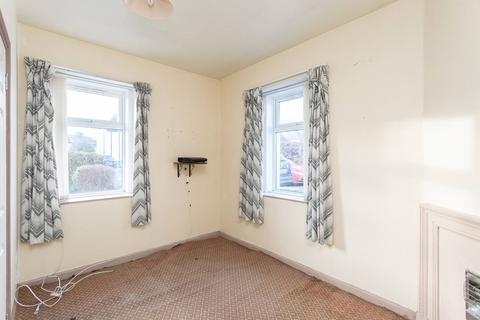 27 Bruce Road, Dundee, DD3 8LJ