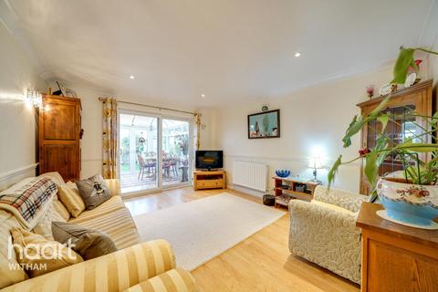 141 Broadway, Silver End, Witham, CM8 3RD