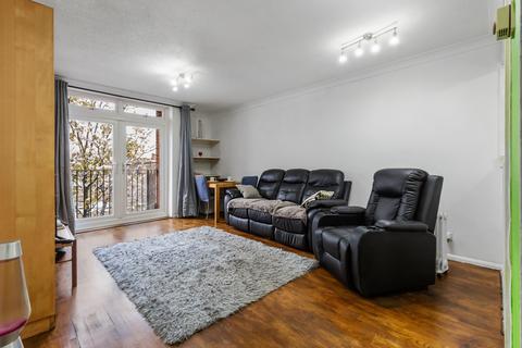 53 Reachview Close, London, NW1 0TY