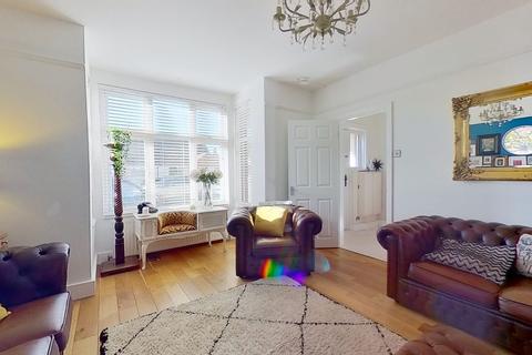 3 Terminus Drive, Beltinge, Herne Bay, CT6 6PP