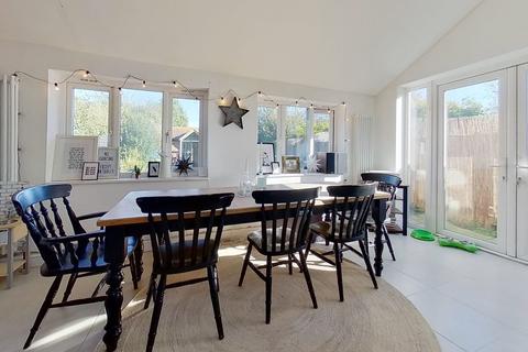 3 Terminus Drive, Beltinge, Herne Bay, CT6 6PP