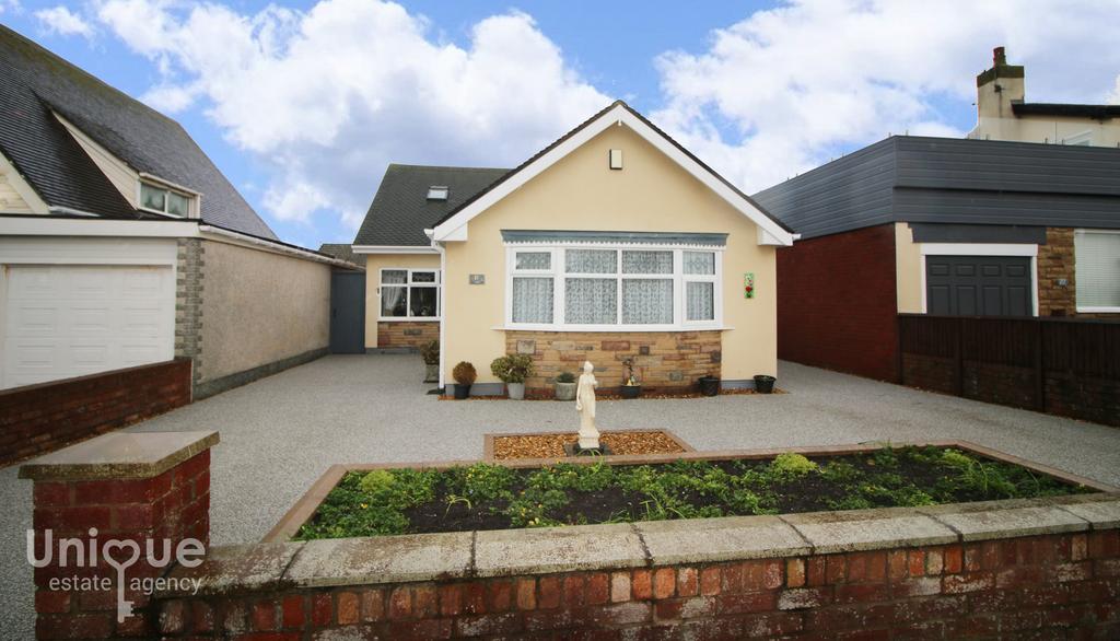 Queensbury Road, ThorntonCleveleys... 3 bed bungalow £299,950