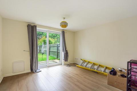 2 bedroom terraced house to rent, Holm Way,  Bicester,  OX26