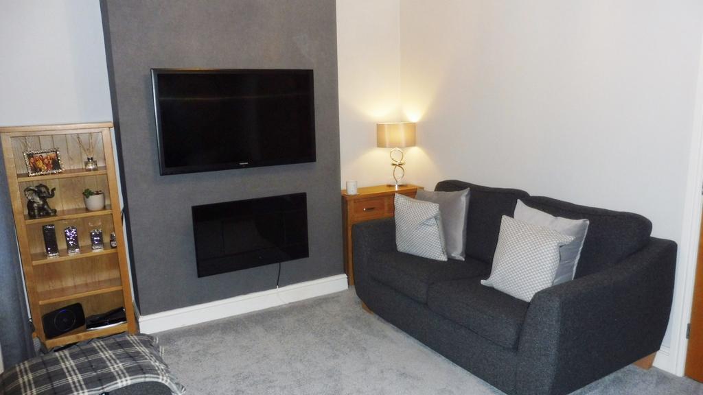 Edderthorpe Lane, Darfield S73 3 bed townhouse £159,995