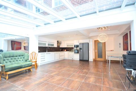 4 bedroom terraced house to rent, Redington Gardens, London, NW3