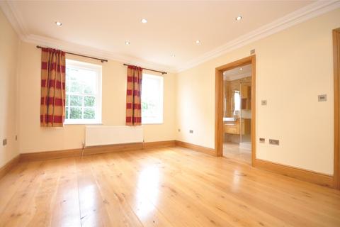 4 bedroom terraced house to rent, Redington Gardens, London, NW3