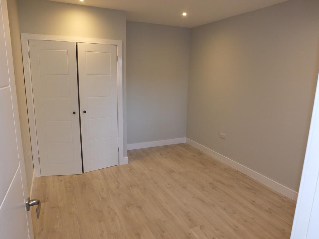 Olives Yard, Uckfield TN22 2 bed detached bungalow £1,450 pcm (£335 pw)