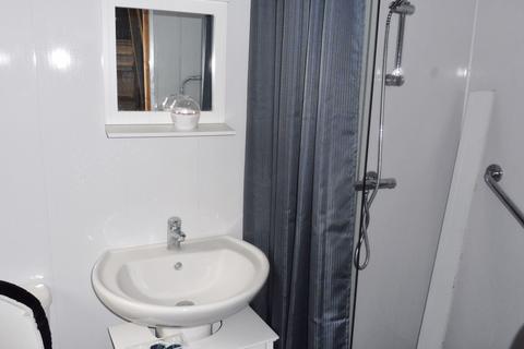 5 Ings Road, Wombwell, Barnsley, S73 0BP