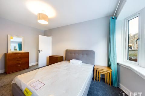 2 bedroom flat to rent, Logie Green Loan, Canonmills, Edinburgh, EH7