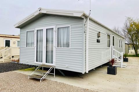 2 bedroom park home for sale - Willerby Peppy Brooklyn Holiday Park, Gravel Ln, Southport