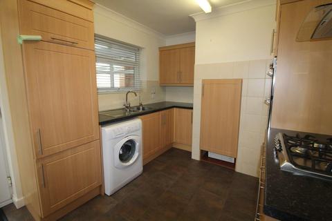 3 bedroom semi-detached bungalow for sale - Lulworth Avenue, Ipswich, IP3