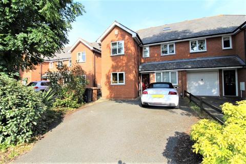 74 Reading Road, Ipswich, IP4 4NR
