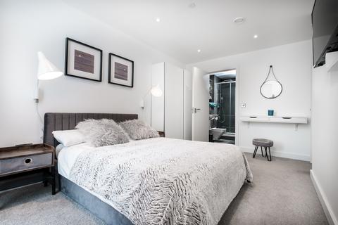 2 bedroom apartment to rent, South Tower