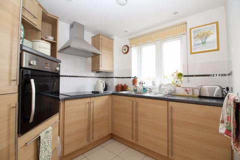 1 bedroom retirement property for sale, Limpsfield Road, South Croydon