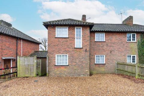 2, Sunnyside Cottages Two Dells Lane, Ashley Green, Chesham, HP5 3RA