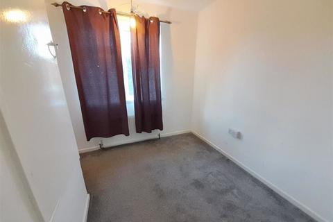 12 Montcalm Close, Hayes, UB4 9HF