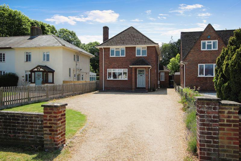 Bicester Road KIDLINGTON 4 bed detached house for sale £650,000