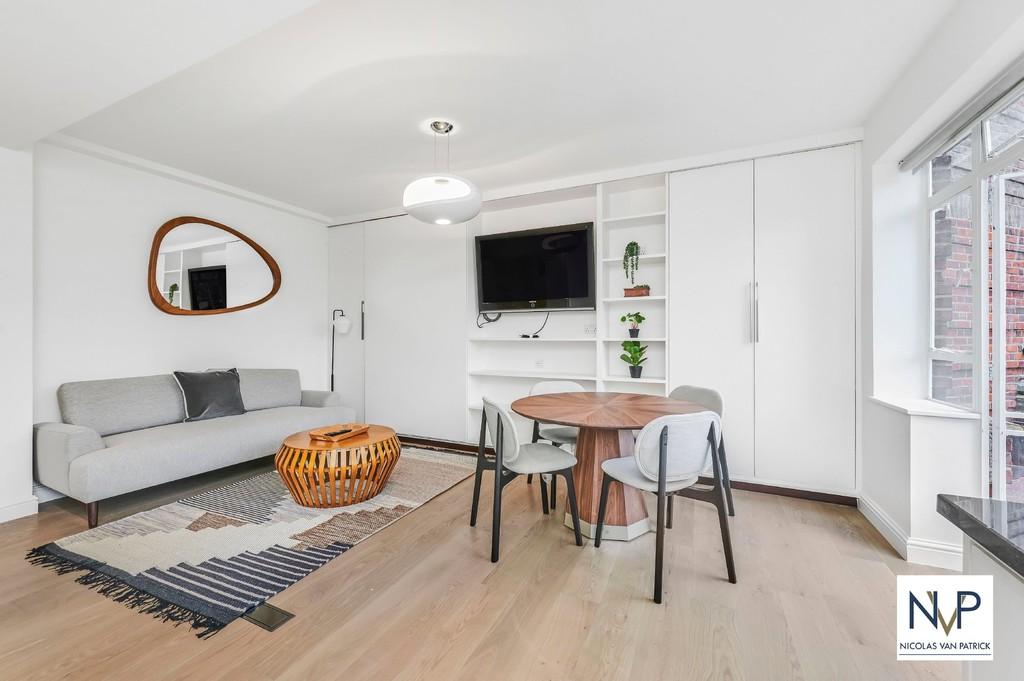 Whitelands House, Chelsea, SW3 1 bed apartment £3,012 pcm (£695 pw)