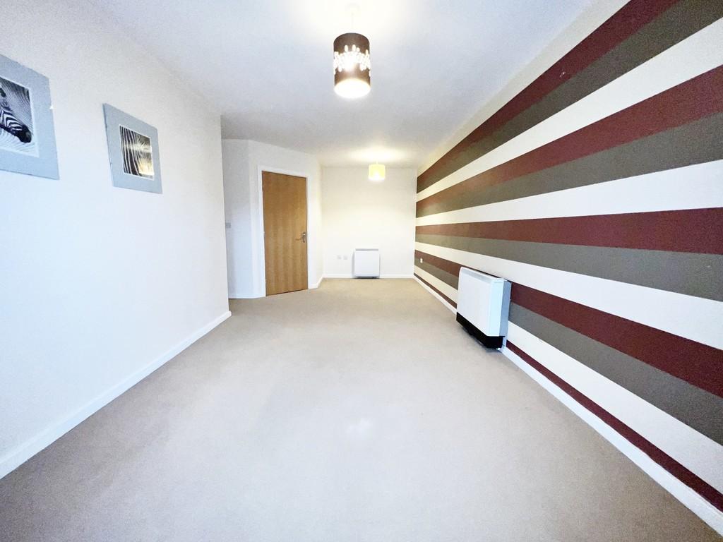 College Fields, Widnes 2 bed apartment £725 pcm (£167 pw)