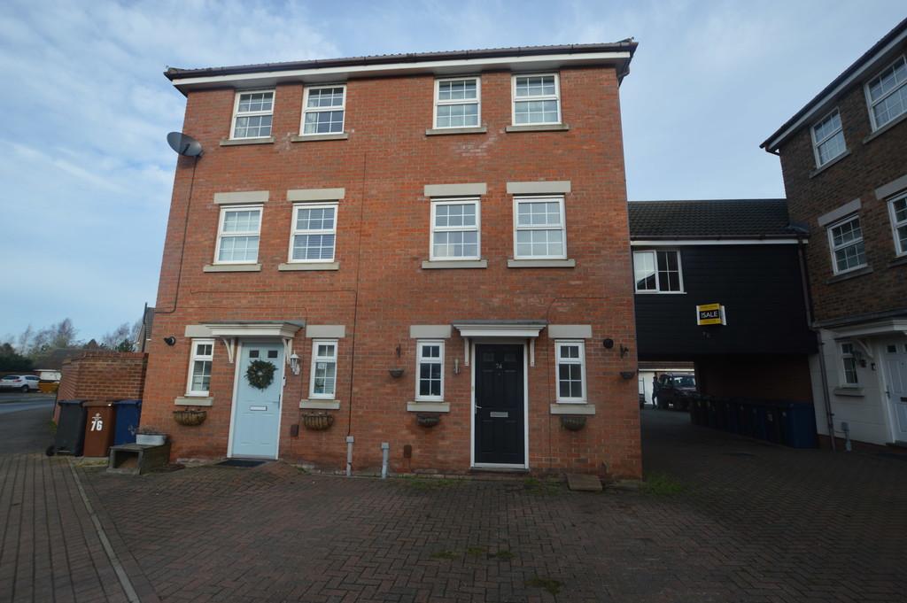 Manning Road, Bury St. Edmunds 3 bed townhouse £1,350 pcm (£312 pw)