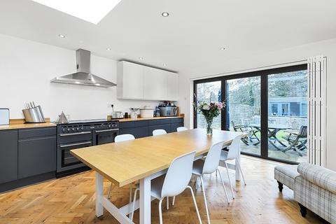 52 Monks Road, Hyde, Winchester, SO23 7EQ