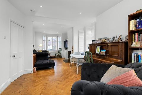 52 Monks Road, Hyde, Winchester, SO23 7EQ