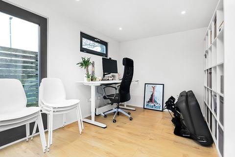 52 Monks Road, Hyde, Winchester, SO23 7EQ