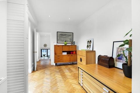 52 Monks Road, Hyde, Winchester, SO23 7EQ