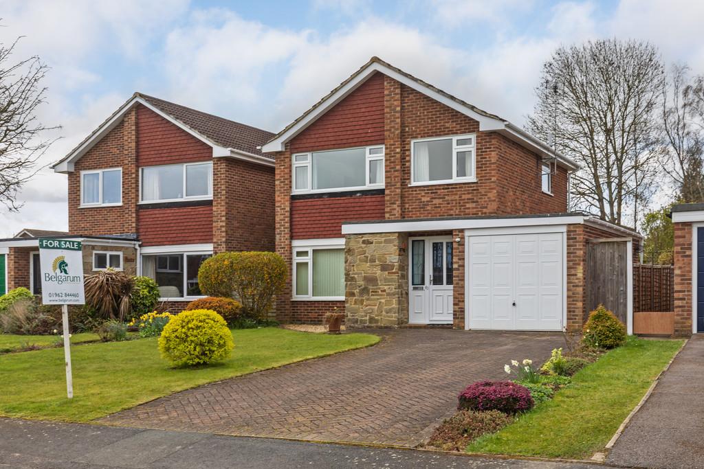 Courtenay Road, Winchester, SO23 3 bed detached house for sale £750,000