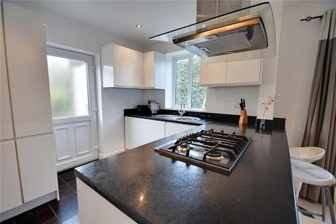 3 bedroom semi-detached house for sale - Whinfield Road, Worcester, WR3
