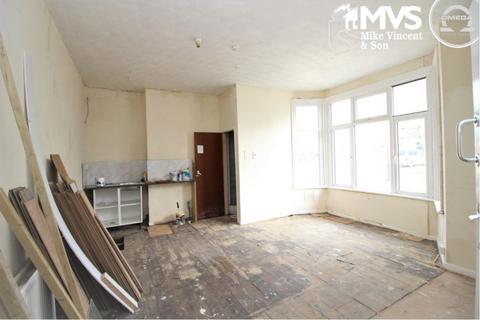 7 bedroom semi-detached house for sale - Edith Road, Clacton-on-Sea