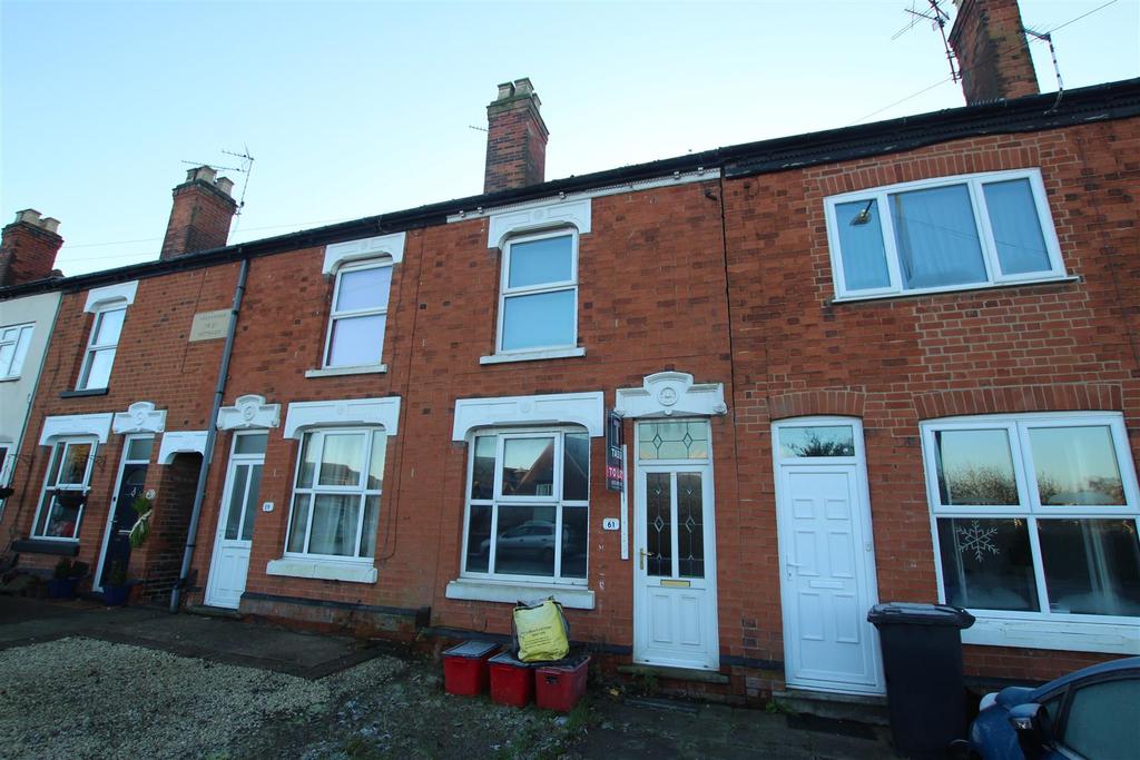 Derby Road, Kegworth 2 bed terraced house £750 pcm (£173 pw)