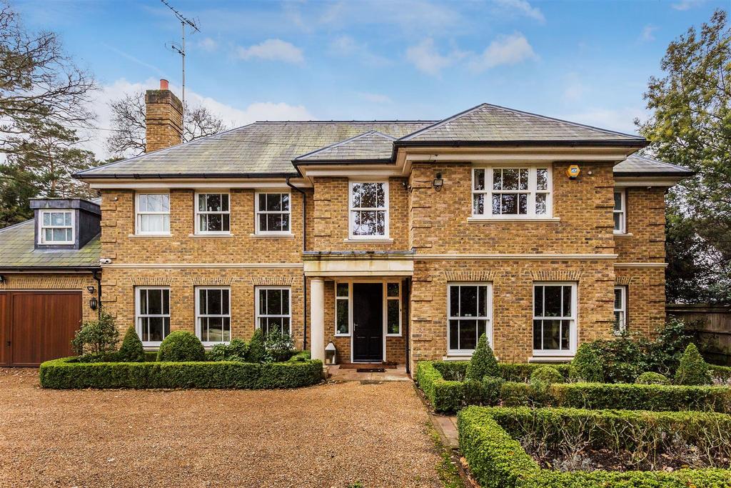 Leigh Hill Road, Cobham 5 bed detached house £2,695,000
