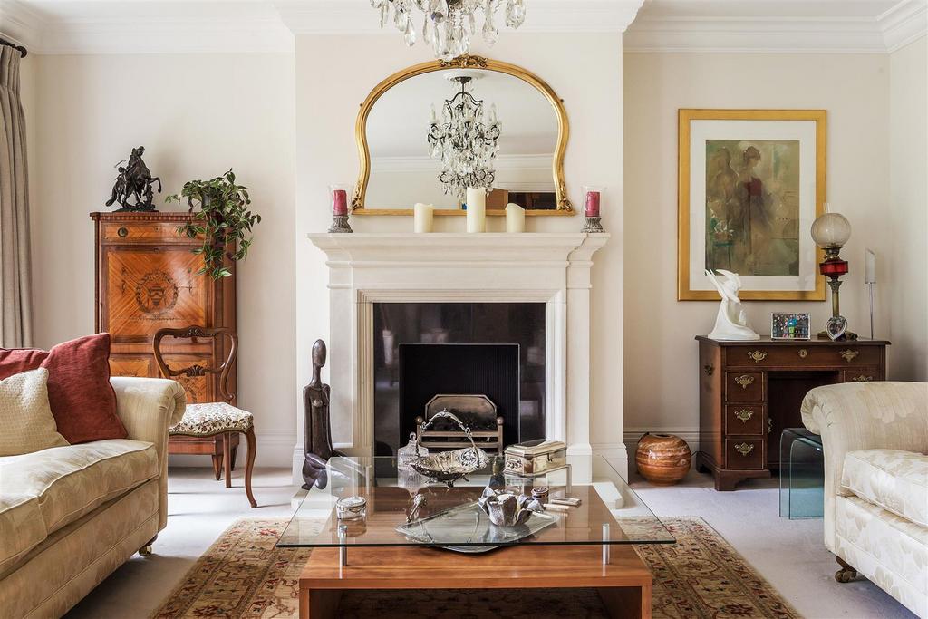 Leigh Hill Road, Cobham 5 bed detached house £2,695,000