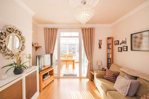 37 Brook Crescent, London, E4 9ES