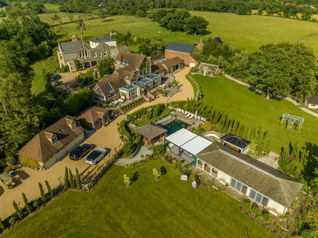 Anmore, Hampshire 7 bed detached house for sale £3,950,000