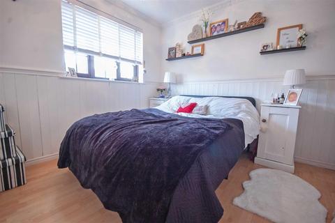 101 Beardsley Drive, Chelmsford, CM1 6GJ