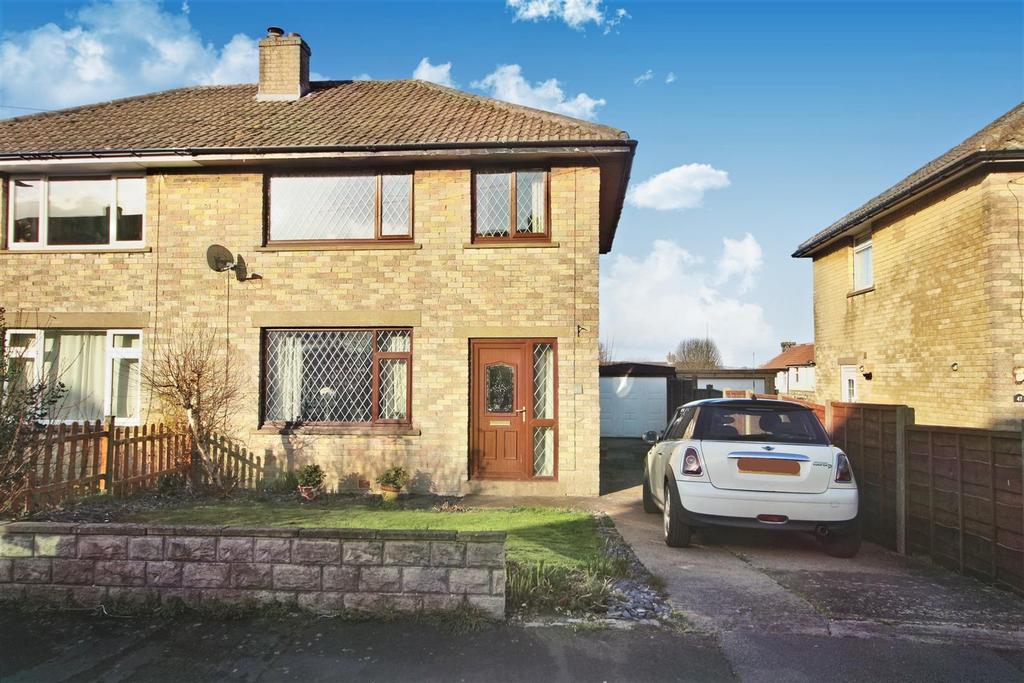 Stocks Way, Shepley, Huddersfield HD8 8DL 3 bed semidetached house for