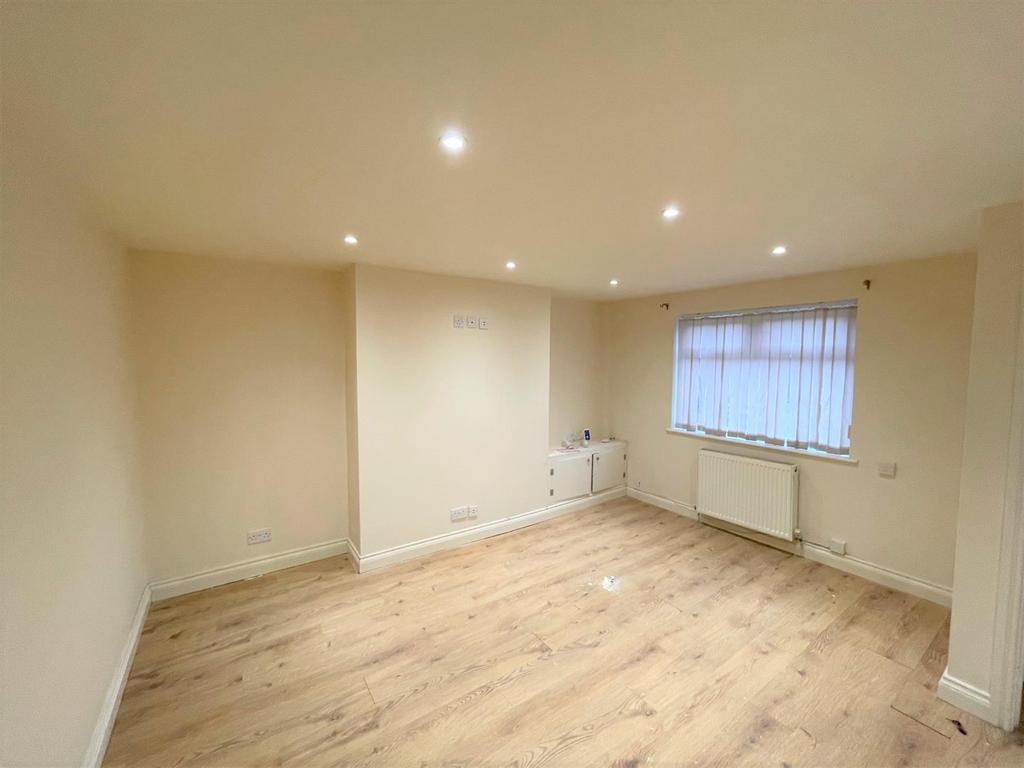 Smiths lane, Hindley green 2 bed terraced house £125,000