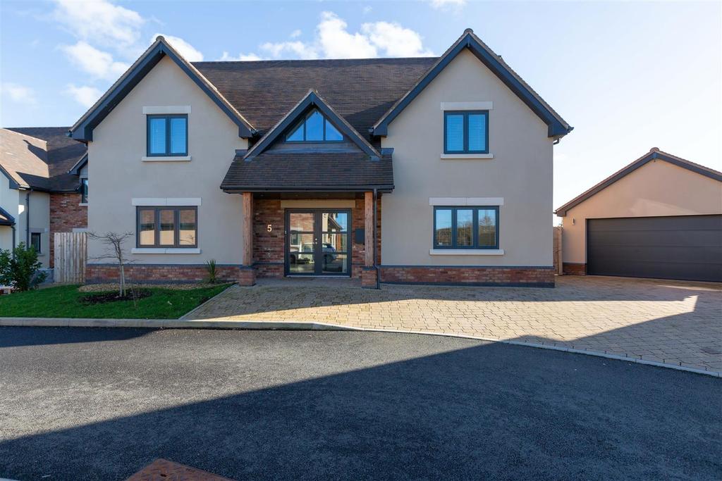Cartland House, 5 Yell Bank, Montford... 5 bed detached house £610,000