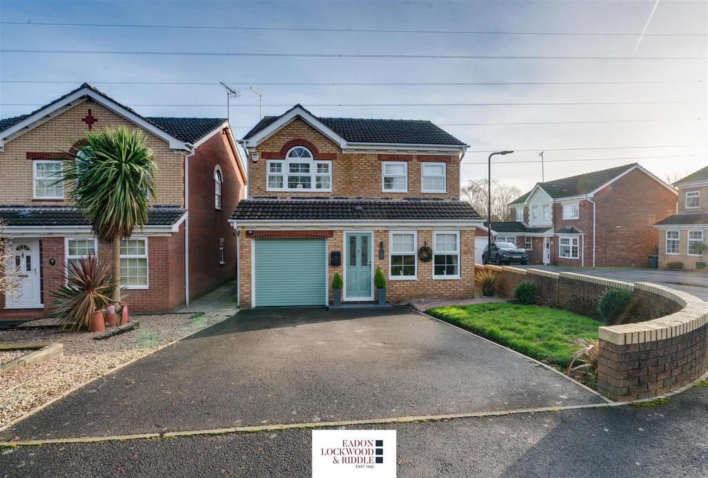 Lingfield Close, Bramley, Rotherham 4 bed detached house £350,000