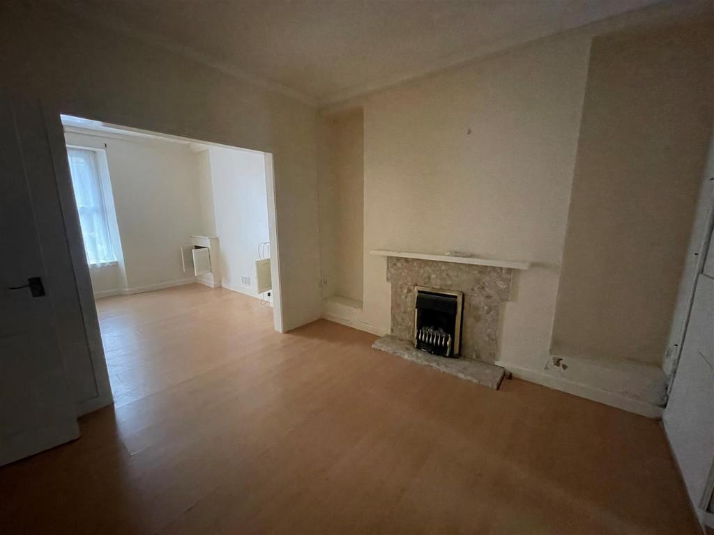 Upper Inkerman Street Llanelli 3 Bed End Of Terrace House 77 500 upper-inkerman-street-llanelli-3-bed-end-of-terrace-house-77-500