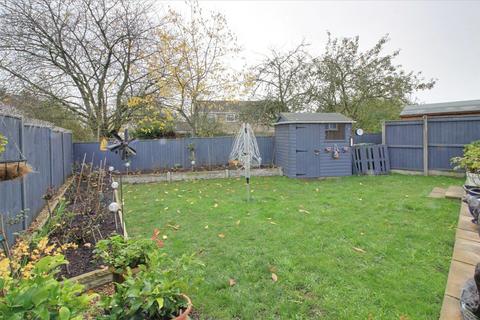 4 Bulstrode Avenue, Dereham, NR19 1EU