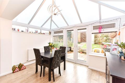 38 Wyemead Crescent, London, E4 6HW